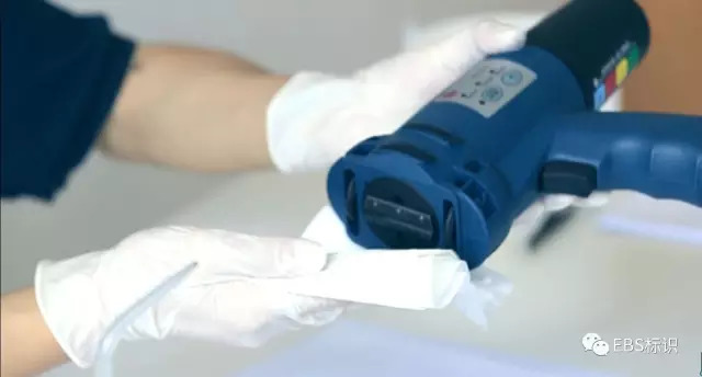 如何維護(hù)保養(yǎng)EBS250手持式噴碼機(jī)？